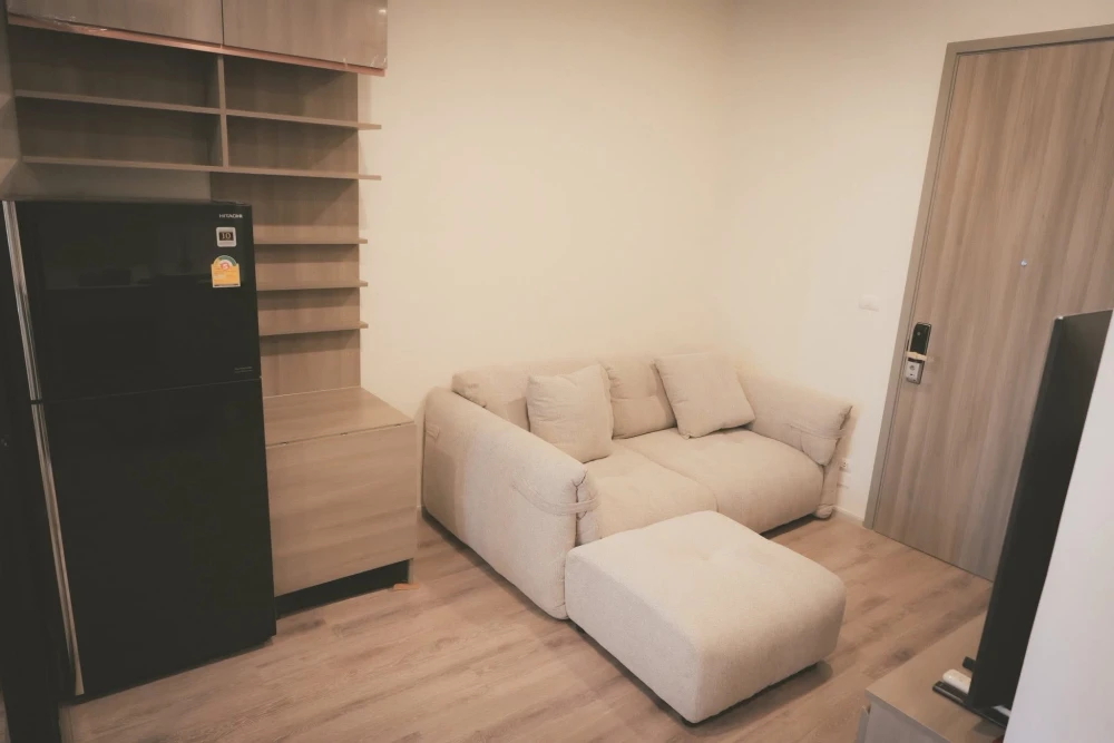 For Sale/Rent!! Knightsbridge Prime Ratchayothin Condo, 1st floor, fully furnished, ready to move in! Reserve now!!
