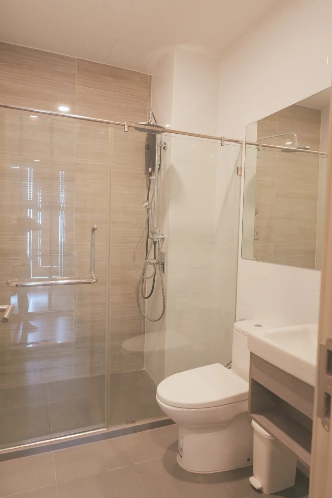 For Sale/Rent!! Knightsbridge Prime Ratchayothin Condo, 1st floor, fully furnished, ready to move in! Reserve now!!