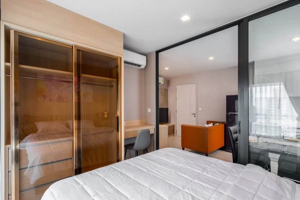 For rent or sale!! Condo Life Sukhumvit 48, a condo in a good location, complete with facilities, hurry to book!!