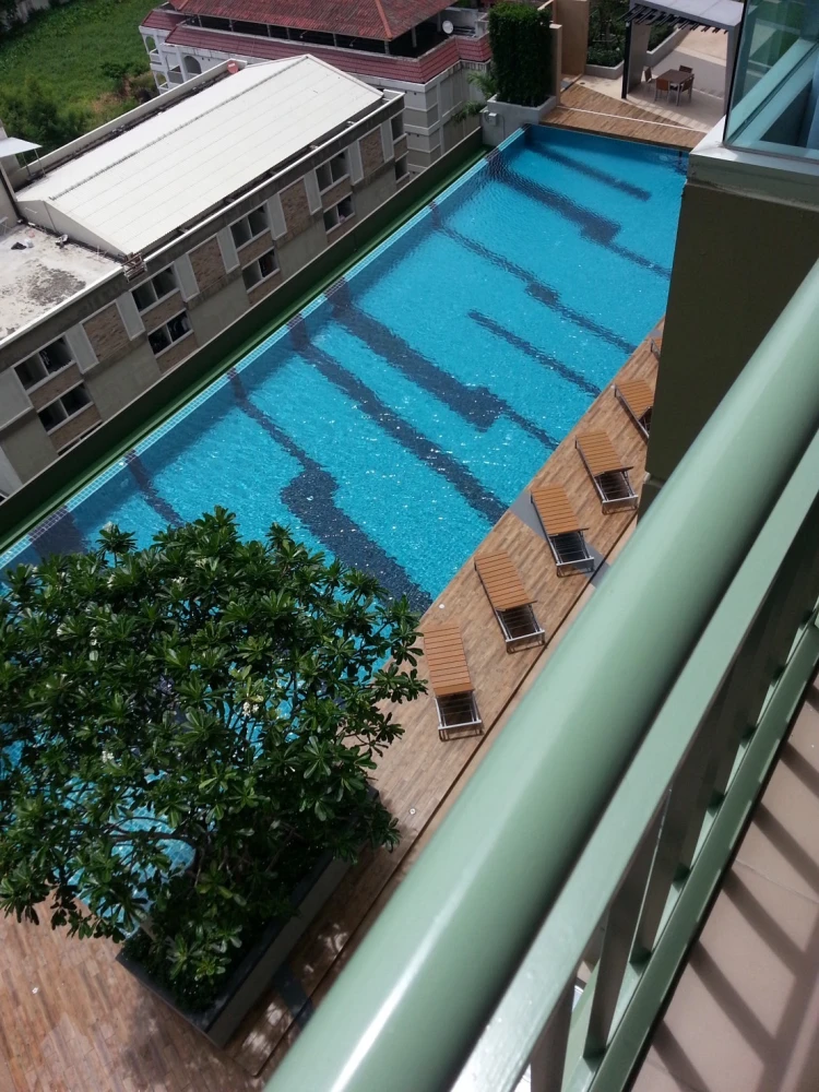 For sale, for rent!! Condo Life Sukhumvit 48, 4th floor, beautiful room, swimming pool view, ready to move in, full facilities, hurry to book!!