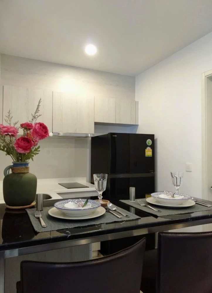 Condo for rent! Life Asoke, 25th floor, swimming pool view, beautiful room, fully furnished, ready to move in! Reserve now!!