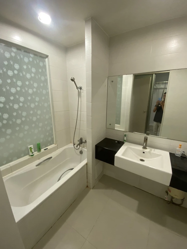 Sell for rent!! Condo Ideo Ratchada-Huay Kwang, room number 62/402, fully furnished room, ready to move in Affordable price!!