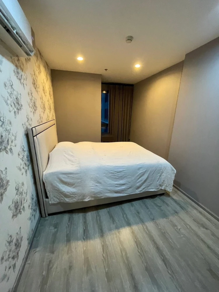 For sale or rent!! Condo Ideo Mobi Charan-Interchange, 21st floor, beautiful room, fully furnished, ready to move in immediately. Reserve now!!