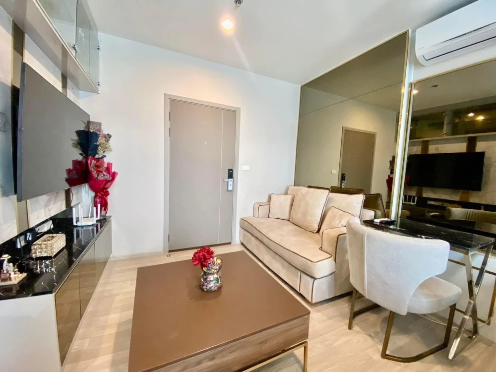 For sale or rent!! Condo Ideo Mobi Sukhumvit Eastpoint, 12th floor, Building B, beautiful room, fully furnished, ready to move in. Don't miss out!!