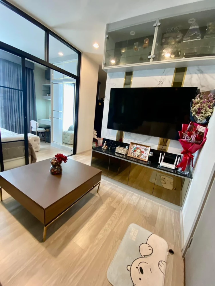 For sale or rent!! Condo Ideo Mobi Sukhumvit Eastpoint, 12th floor, Building B, beautiful room, fully furnished, ready to move in. Don't miss out!!