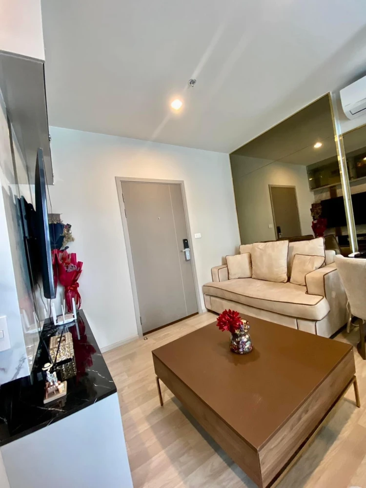 For sale or rent!! Condo Ideo Mobi Sukhumvit Eastpoint, 12th floor, Building B, beautiful room, fully furnished, ready to move in. Don't miss out!!