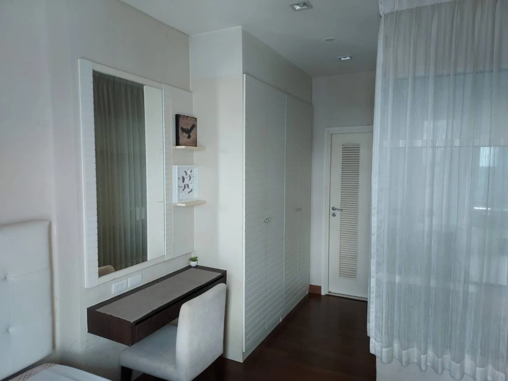 For sale/rent: Ivy Thonglor Condo, high floor, north facing, fully furnished, don't miss out!