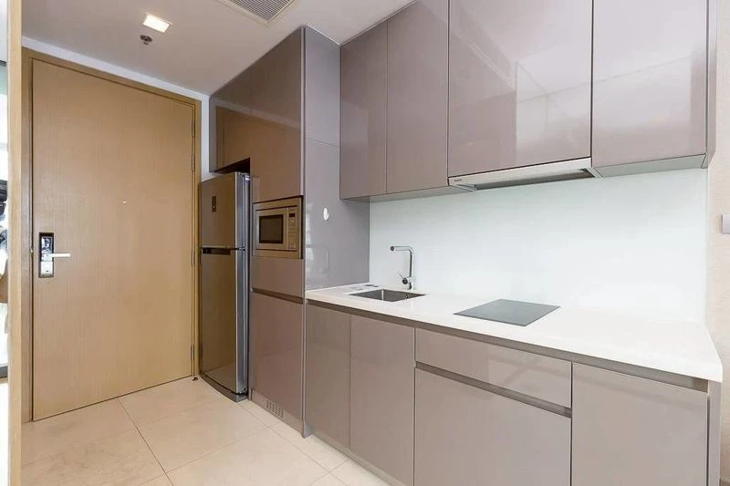 Condo for sale, Hyde Sukhumvit 13, spacious room, good view, ready to move in You can come and stay.