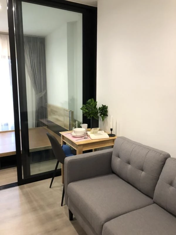 Condo for sale, rent, next to BTS, convenient, ready to move in, room divider is 24 sq m,