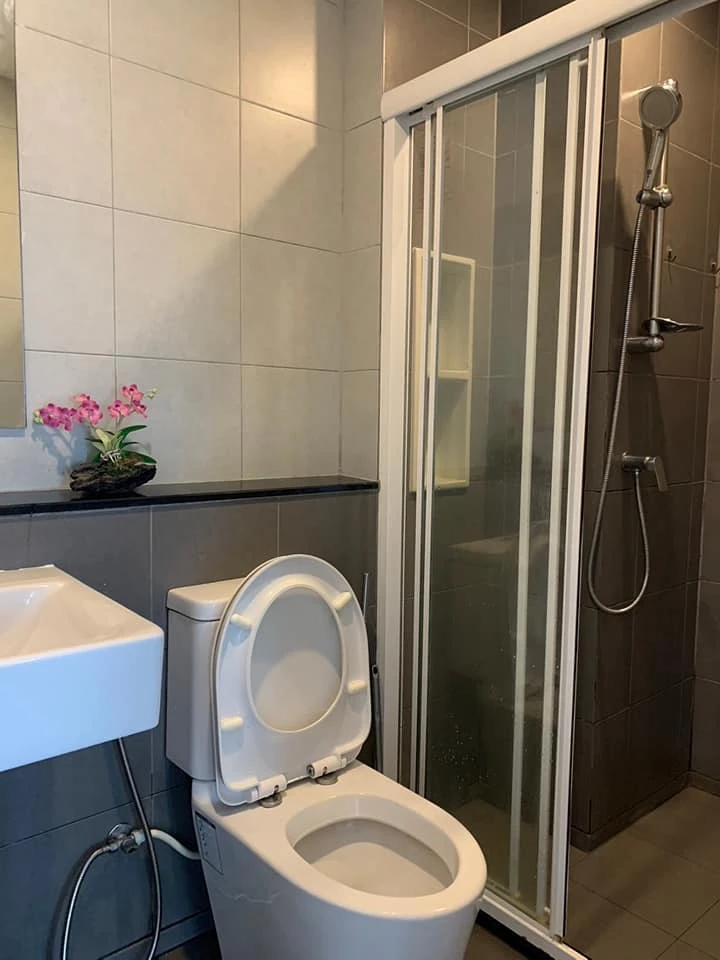 Sale, rent, luxury condo Elio Del-Moss, fully furnished room Furnished + electrical appliances ready, good price, book now.