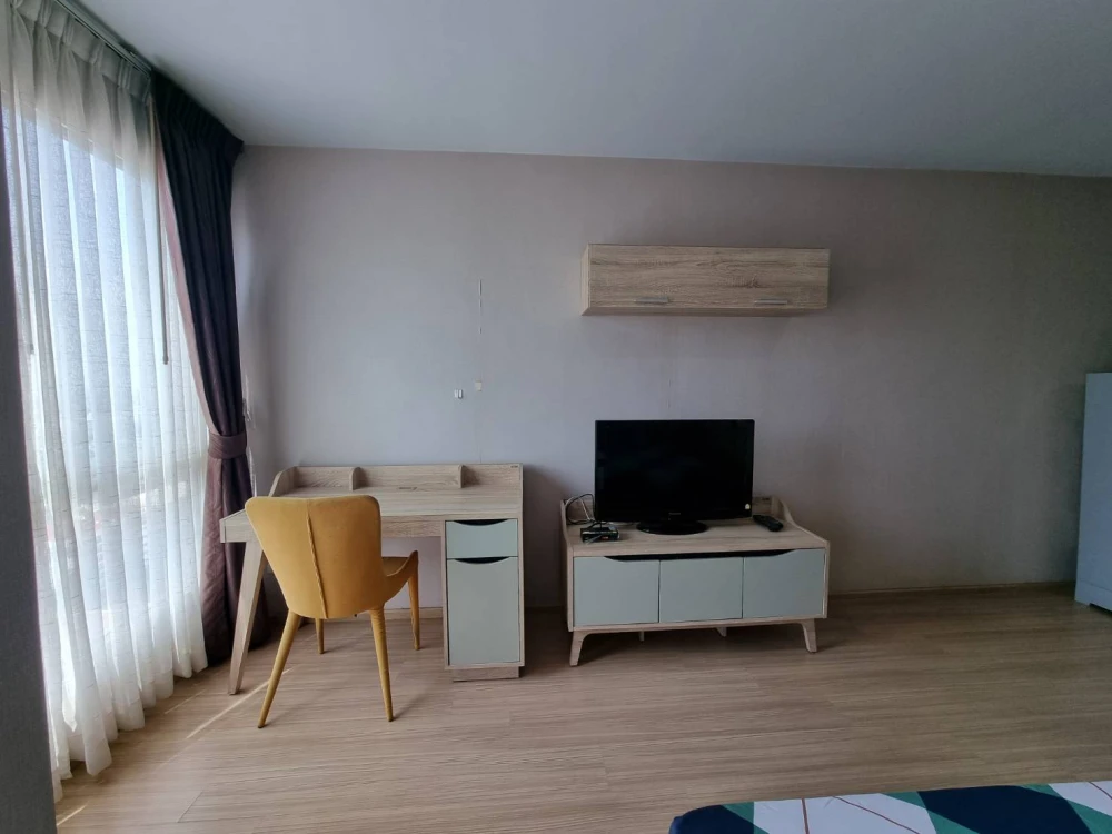 For sale or rent: Casa Ratchada-Ratchaphruek, studio room, high floor, beautiful view, good ventilation, quiet and private. Great value. Book now!