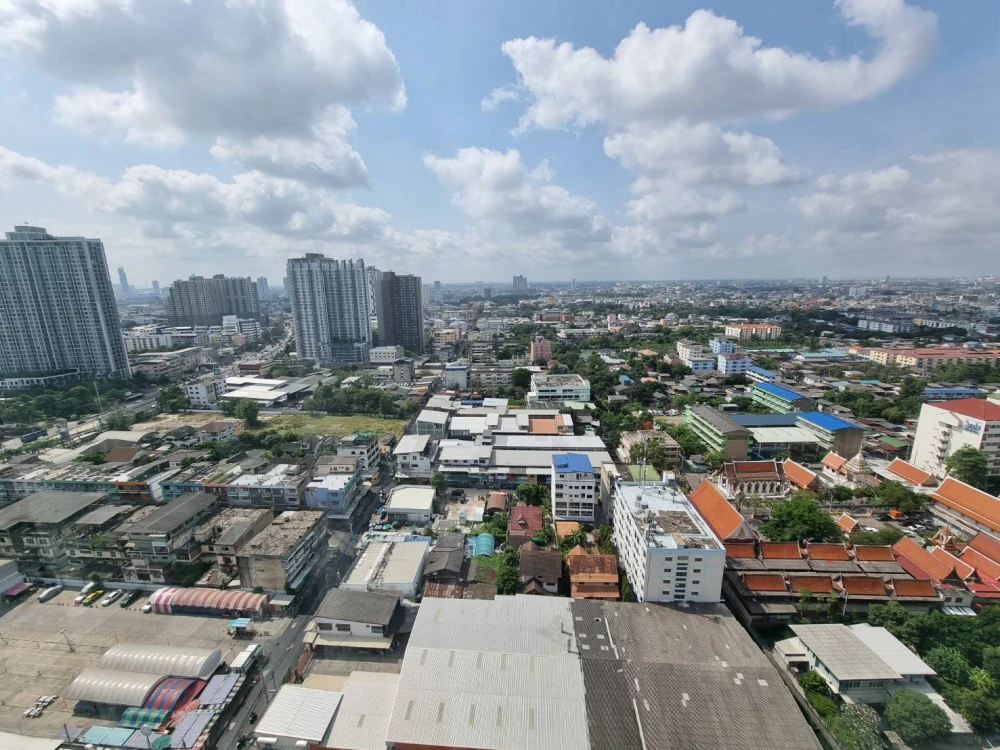 For sale or rent: Casa Ratchada-Ratchaphruek, studio room, high floor, beautiful view, good ventilation, quiet and private. Great value. Book now!