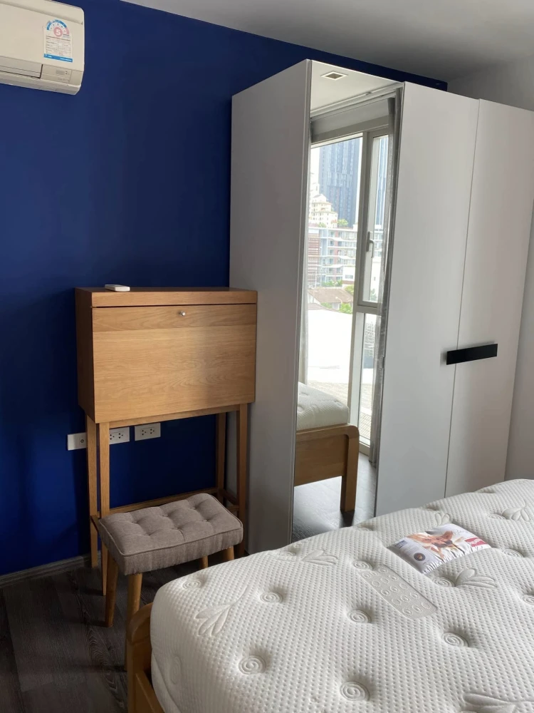 For sale, for rent, Sari by Sansiri, complete with electrical appliances, famous brand wooden furniture. You will regret it if you miss it.