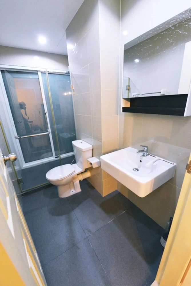 For rent or sale, Sim Vipha-Ladprao, wide room, 20th floor, separated from the kitchen. This must be reserved. Don't miss it.