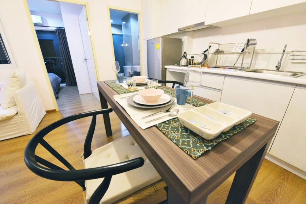 For rent or sale, Sim Vipha-Ladprao, wide room, 20th floor, separated from the kitchen. This must be reserved. Don't miss it.