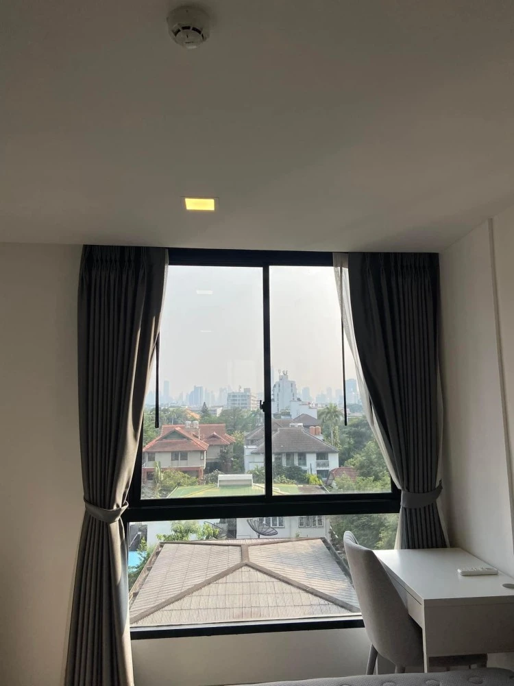 For sale, for rent at Vira Phahonyothin-Ari, a nice room with complete facilities. If you don't book, you'll regret it later.