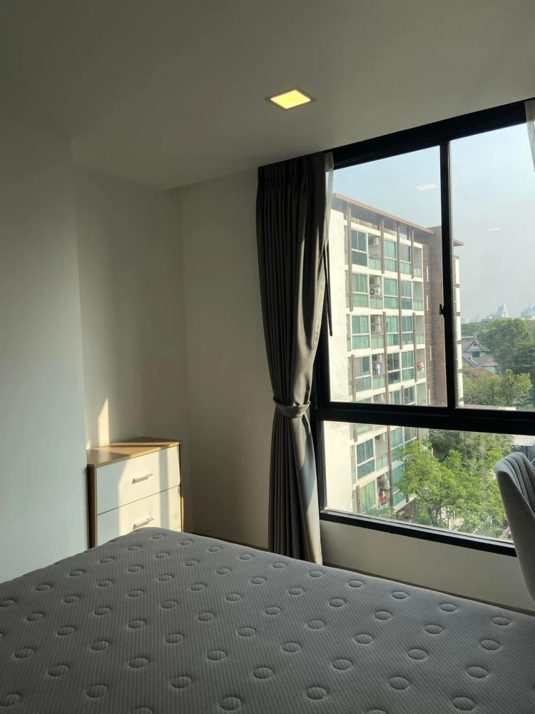 For sale, for rent at Vira Phahonyothin-Ari, a nice room with complete facilities. If you don't book, you'll regret it later.