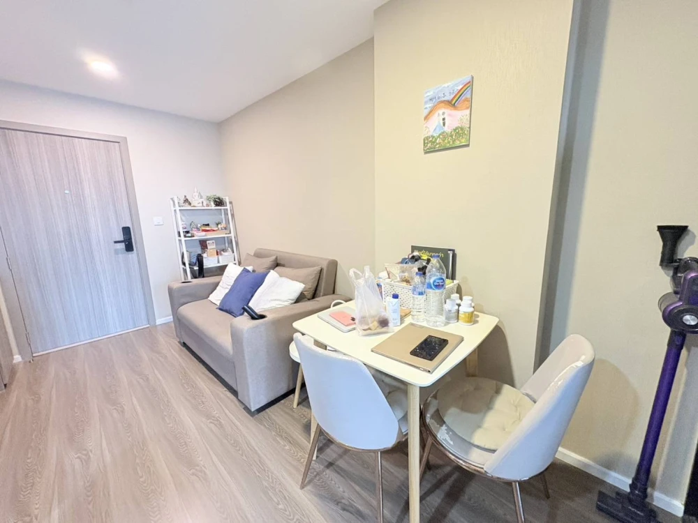 For sale, for rent, The Origin Phahonyothin - Saphan Mai, beautiful view, good breeze, no buildings blocking, swimming pool view, very good feng shui,