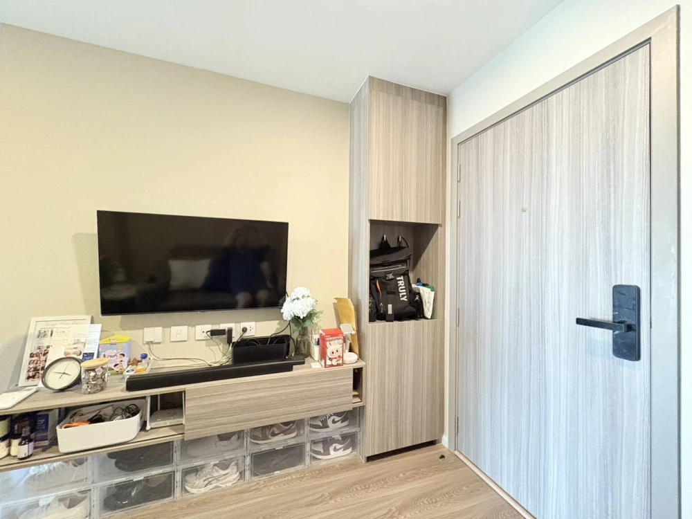 For sale, for rent, The Origin Phahonyothin - Saphan Mai, beautiful view, good breeze, no buildings blocking, swimming pool view, very good feng shui,