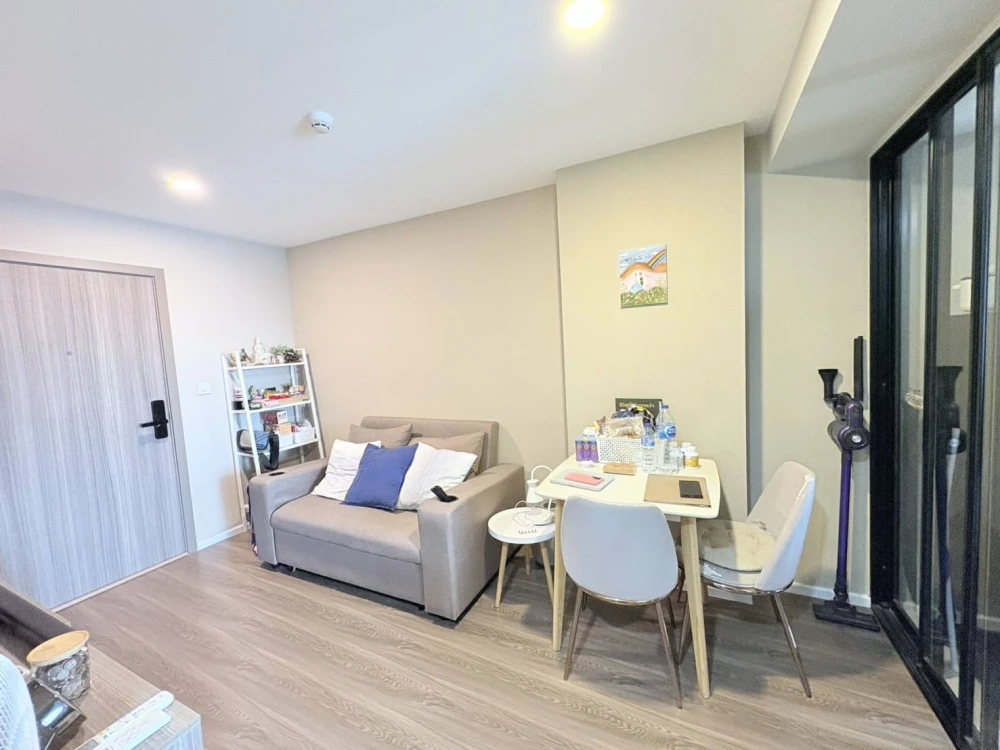 For sale, for rent, The Origin Phahonyothin - Saphan Mai, beautiful view, good breeze, no buildings blocking, swimming pool view, very good feng shui,