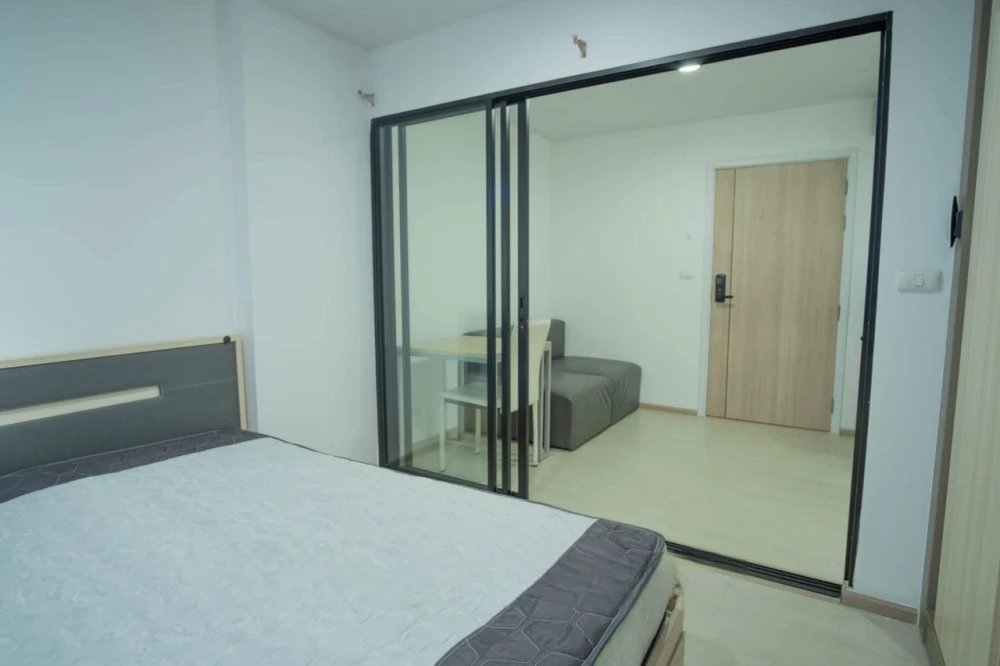 For sale or rent: The Excel Kukot, 8th floor, fully furnished, green area view, very comfortable to the eyes. Book now, don't hesitate.
