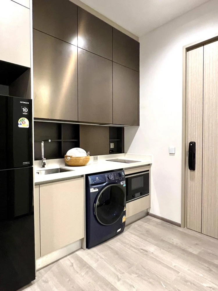 For sale, for rent, The Address Siam-Ratchathewi, high floor, beautifully decorated, fully furnished, luxurious, stunning city view, move in now, don'