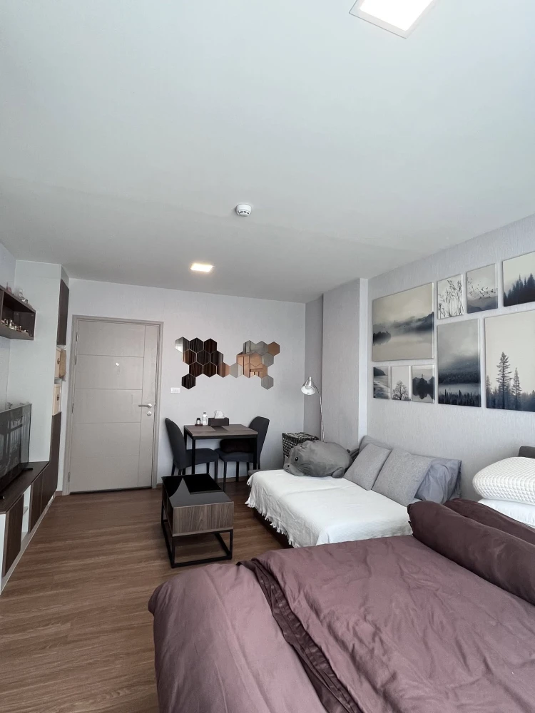 For sale or rent: D Condo Than Charan, a high-floor condo with great views, fully furnished and ready to move in.