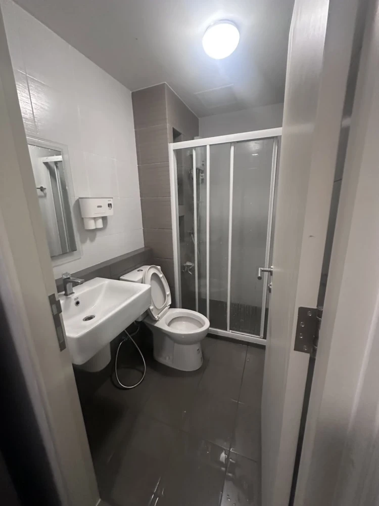 For sale or rent: D Condo Than Charan, a high-floor condo with great views, fully furnished and ready to move in.