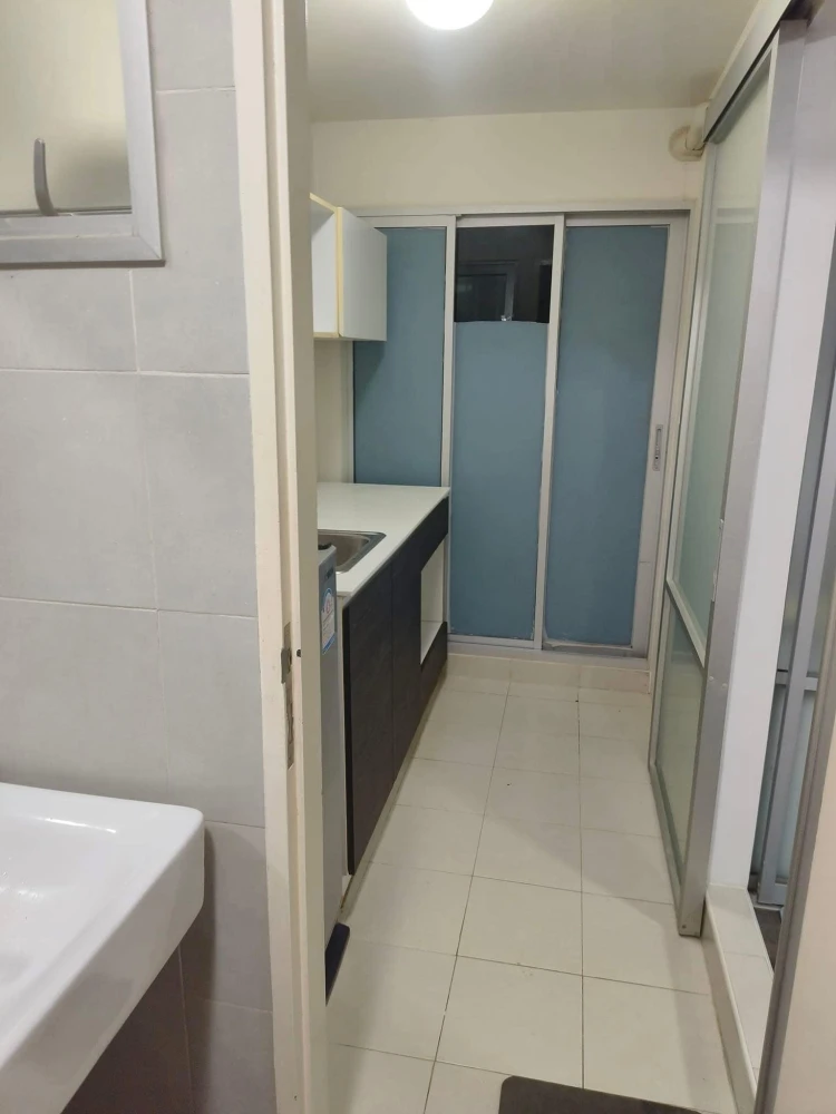 For sale or rent: D Condo Campus Resort Bangsaen, 1 bedroom, 1 bathroom, good location, convenient transportation, fully furnished, reserve now!