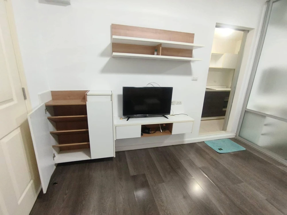 For sale or rent: D Condo Campus Resort Bangsaen, 1 bedroom, 1 bathroom, good location, convenient transportation, fully furnished, reserve now!