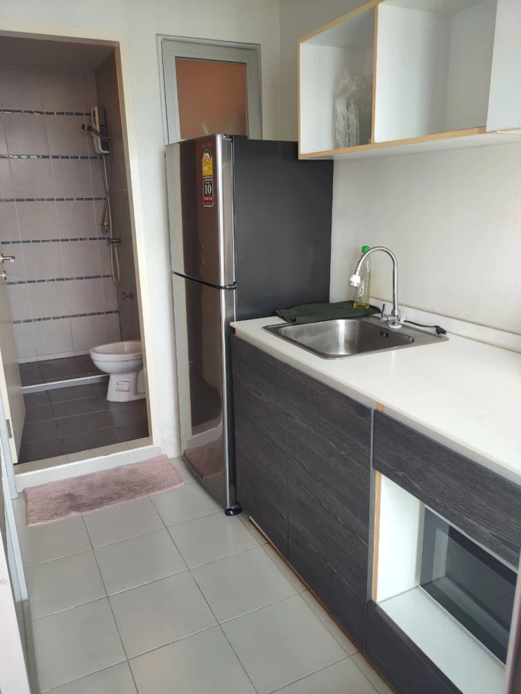 For sale or rent: D Condo Campus Resort Bangsaen, Building A, 8th floor. Fully furnished, ready to move in.