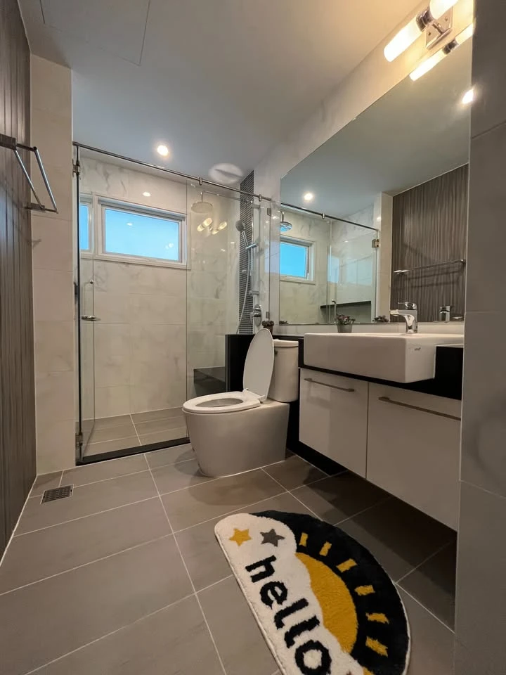 Urgent sale or rent, Supalai Riva Grand Rama 3, 4th floor area, get a river view for you to reserve quickly.