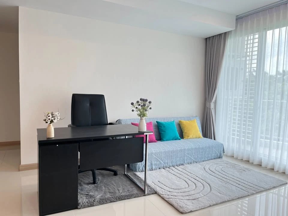 Urgent sale or rent, Supalai Riva Grand Rama 3, 4th floor area, get a river view for you to reserve quickly.
