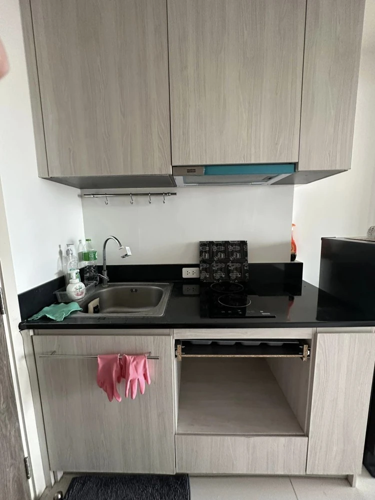 For sale, for rent, Niche Mono Sukhumvit-Puchao. Spacious room There is usable space. The price is not expensive. If interested, hurry and reserve it