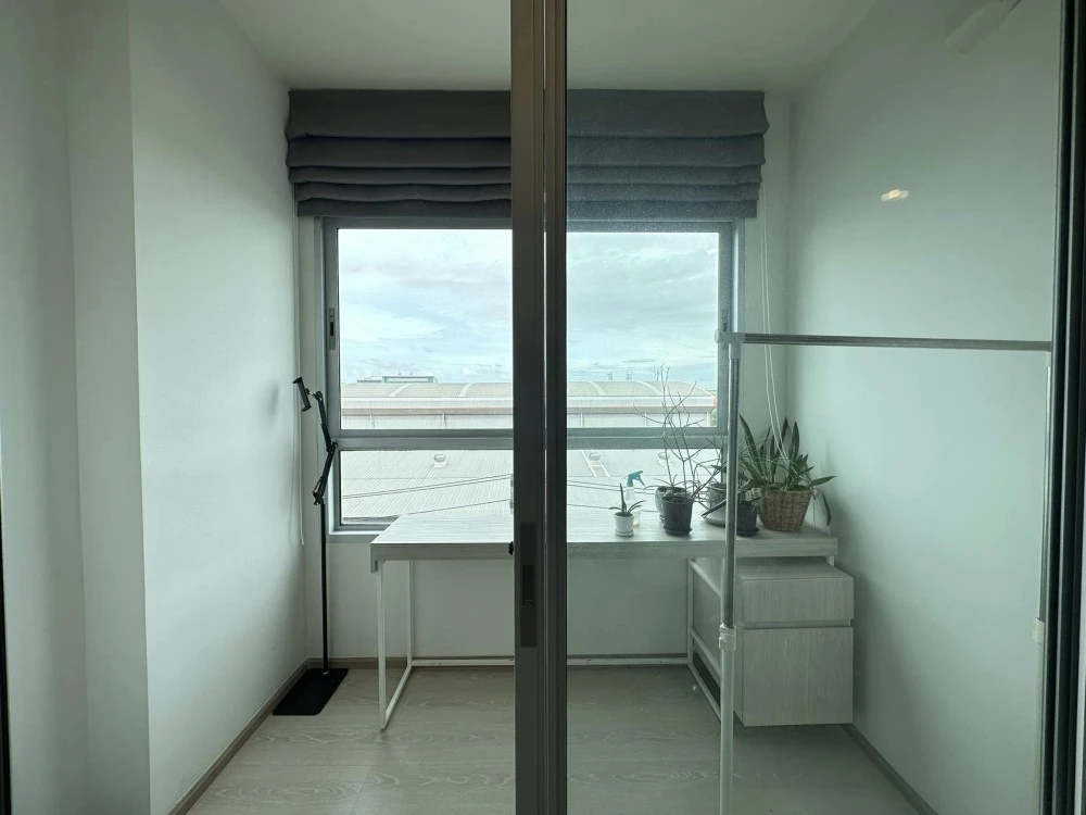 For sale, for rent, Niche Mono Sukhumvit-Puchao. Spacious room There is usable space. The price is not expensive. If interested, hurry and reserve it