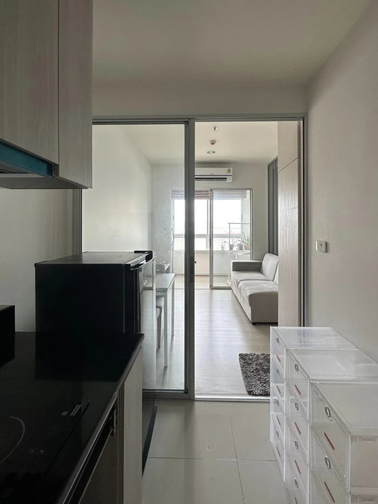 For sale, for rent, Niche Mono Sukhumvit-Puchao. Spacious room There is usable space. The price is not expensive. If interested, hurry and reserve it
