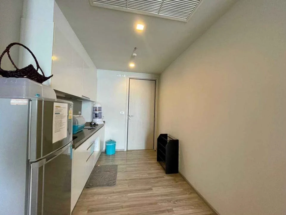 For sale, for rent, Baan Plai Had (North Pattaya) 18, sea view, see the Sanctuary of Truth, shady atmosphere, hurry and book now.