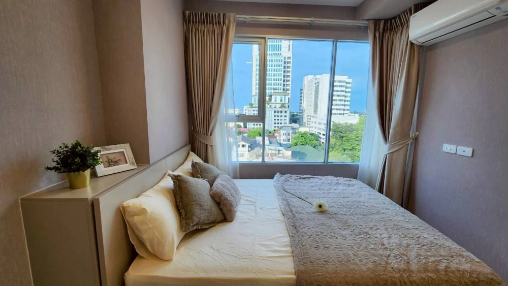For sale or rent: Plum Condo Sukhumvit 62, ready to move in, fully equipped with amenities. Don't miss out!