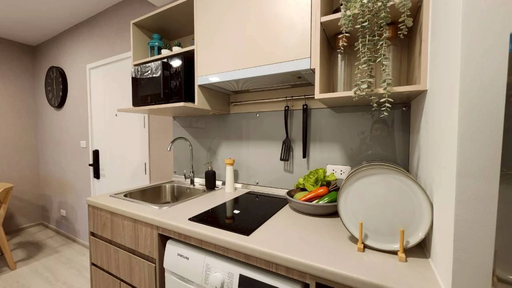 For sale or rent: Plum Condo Sukhumvit 62, ready to move in, fully equipped with amenities. Don't miss out!