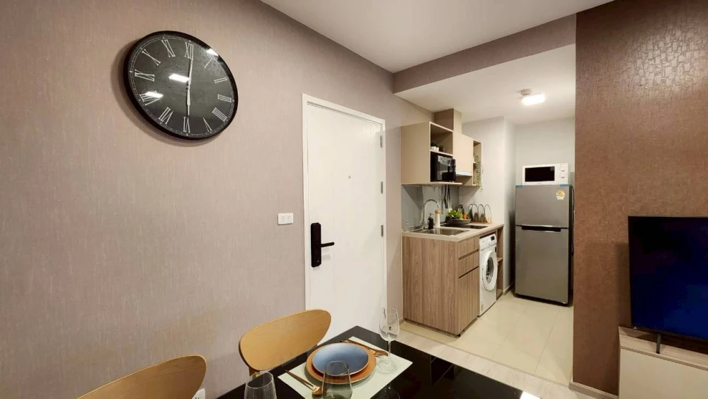 For sale or rent: Plum Condo Sukhumvit 62, ready to move in, fully equipped with amenities. Don't miss out!