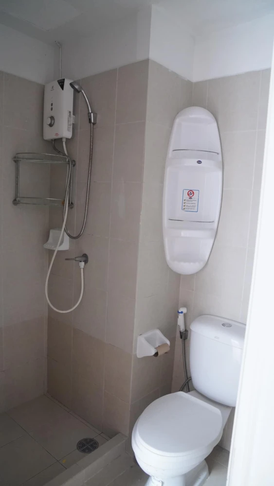 For sale, for rent, Plum Condo Lat Phrao 101, room on the 4th floor, same building as the juristic person, wallpaper already installed, fully decorate
