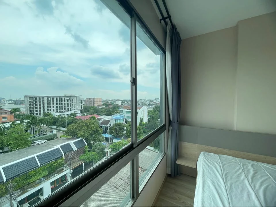 For sale, for rent, Feel Condo Lat Phrao 33, 7th floor, top floor, quiet atmosphere, suitable for relaxation, ready, don't wait.