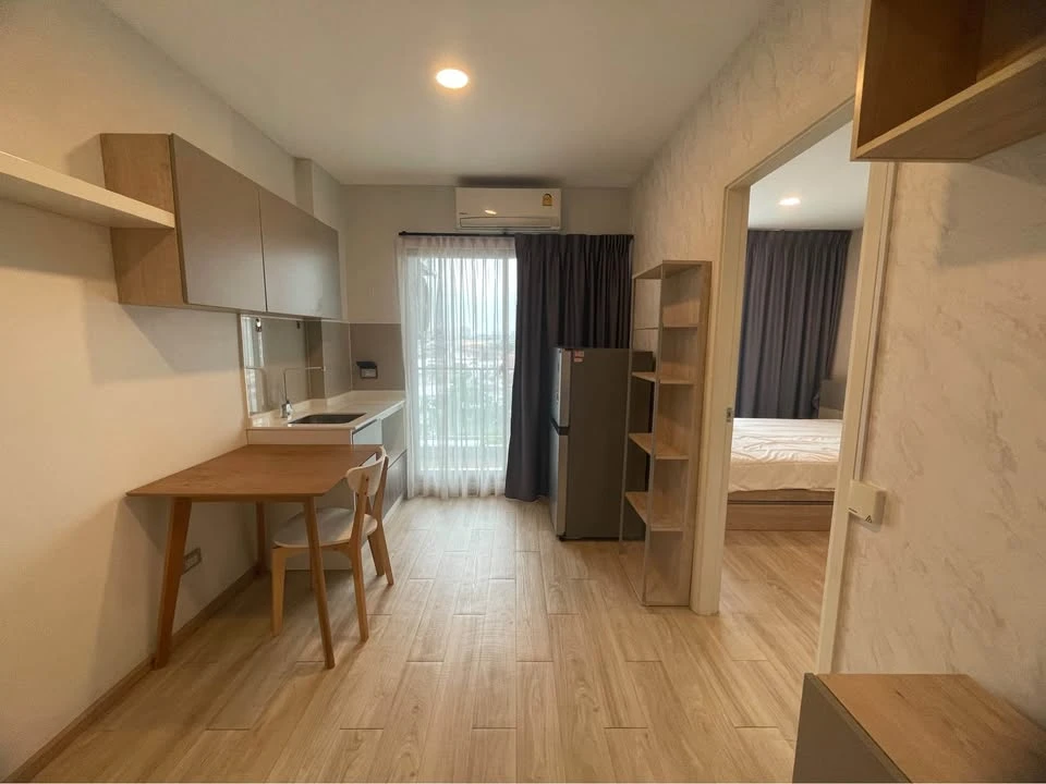 For sale, for rent, Feel Condo Lat Phrao 33, 7th floor, top floor, quiet atmosphere, suitable for relaxation, ready, don't wait.