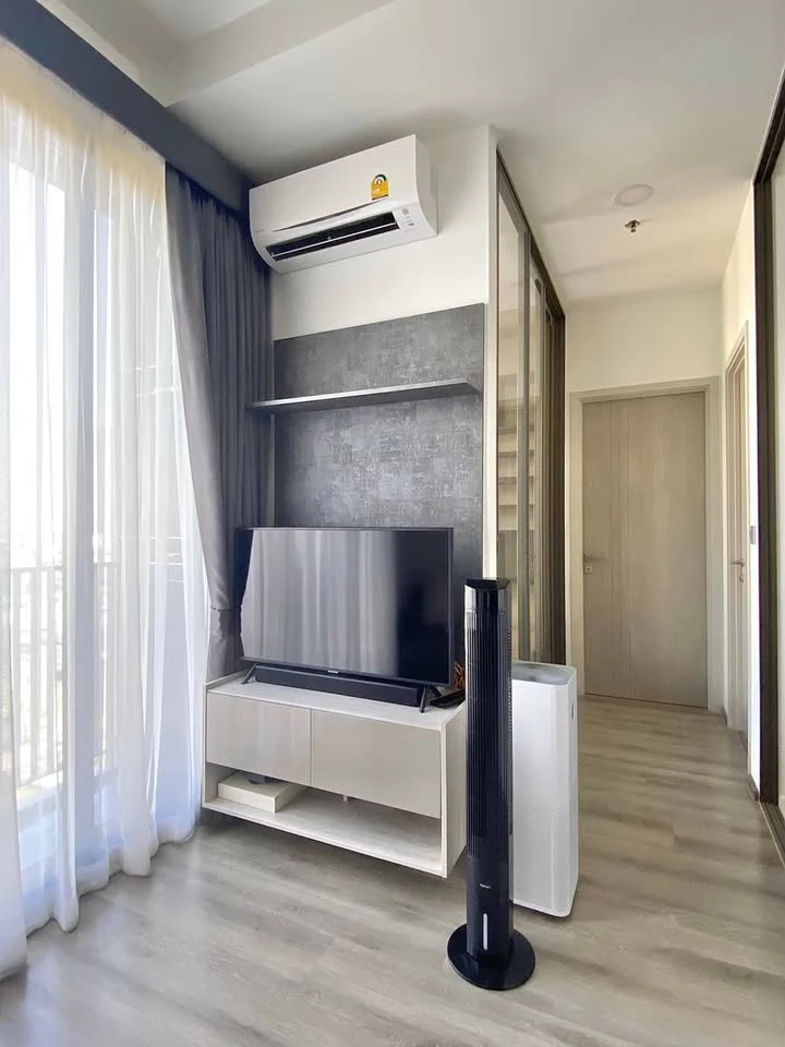 For sale, for rent, Miti Chiva Kaset Station, Fully Furnished, decorated in Japanese style, has tatami room, storage cabinet, lots of shelves, suitabl