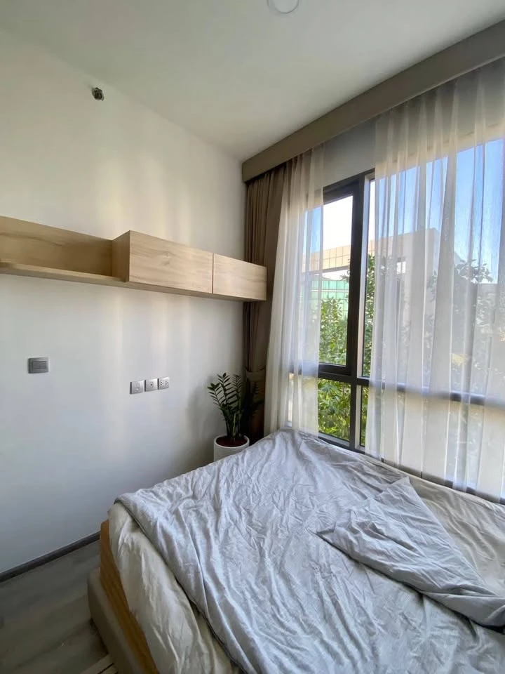 For sale, for rent, Miti Chiva Kaset Station, Fully Furnished, decorated in Japanese style, has tatami room, storage cabinet, lots of shelves, suitabl