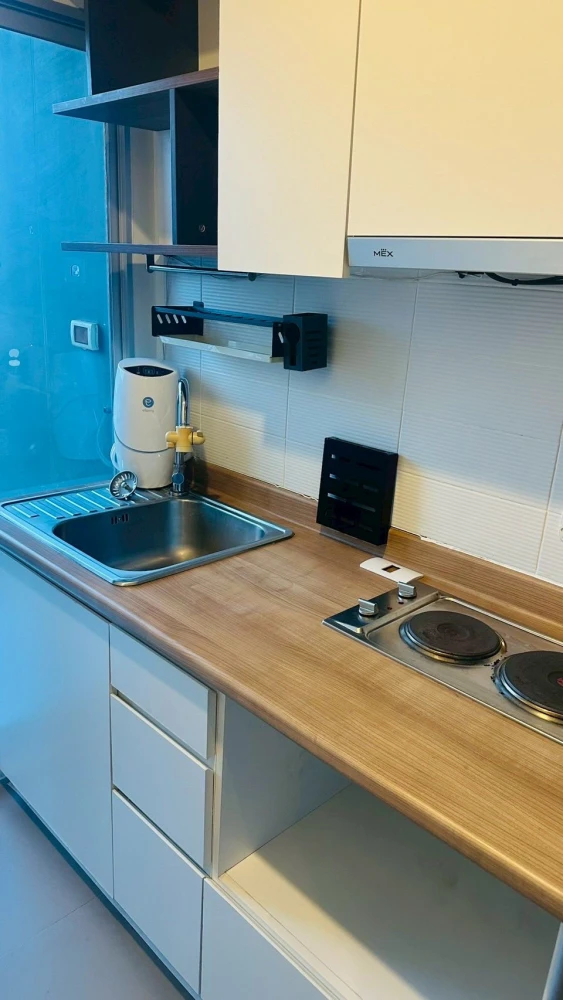 For sale or rent: U Delight @ Hua Mak Station. Very spacious room with high-quality furniture. Hurry and reserve now!