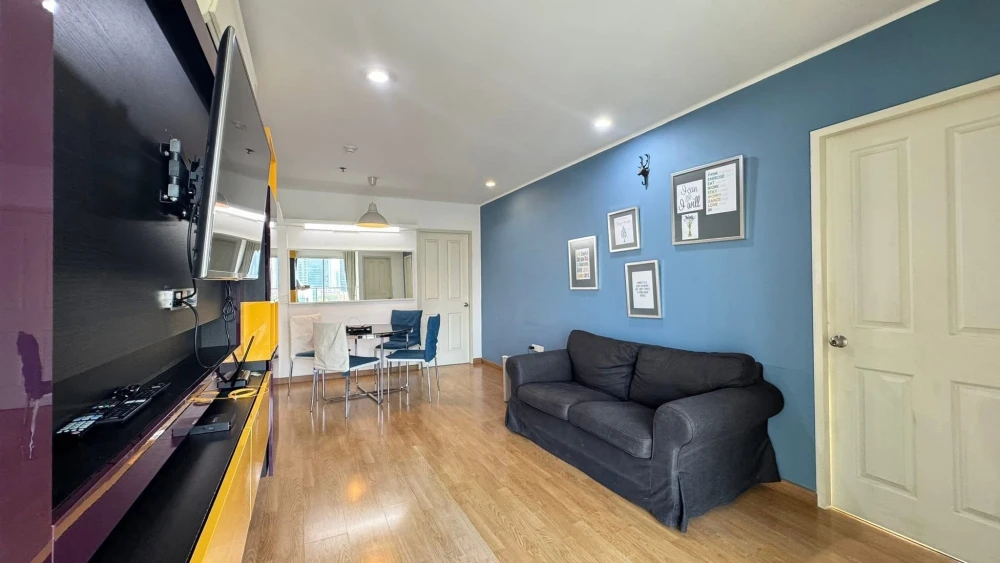 SELL U Delight @ Chatuchak, beautiful view, the room is very spacious, you can invest and live by yourself. If interested, hurry to reserve now. Hurry