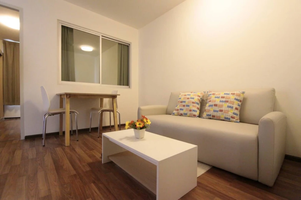 For sale or rent: U Ratchayothin, 1 Bedroom unit, 31.5 sq m. Good size, good ventilation, easy-to-use layout with clear separation of spaces.
