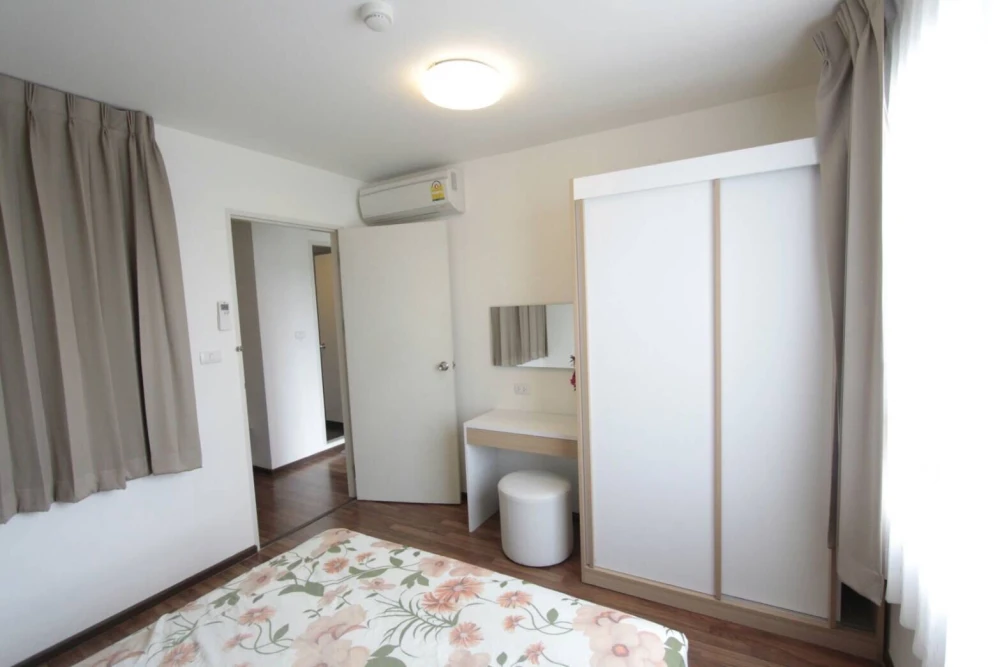 For sale or rent: U Ratchayothin, 1 Bedroom unit, 31.5 sq m. Good size, good ventilation, easy-to-use layout with clear separation of spaces.