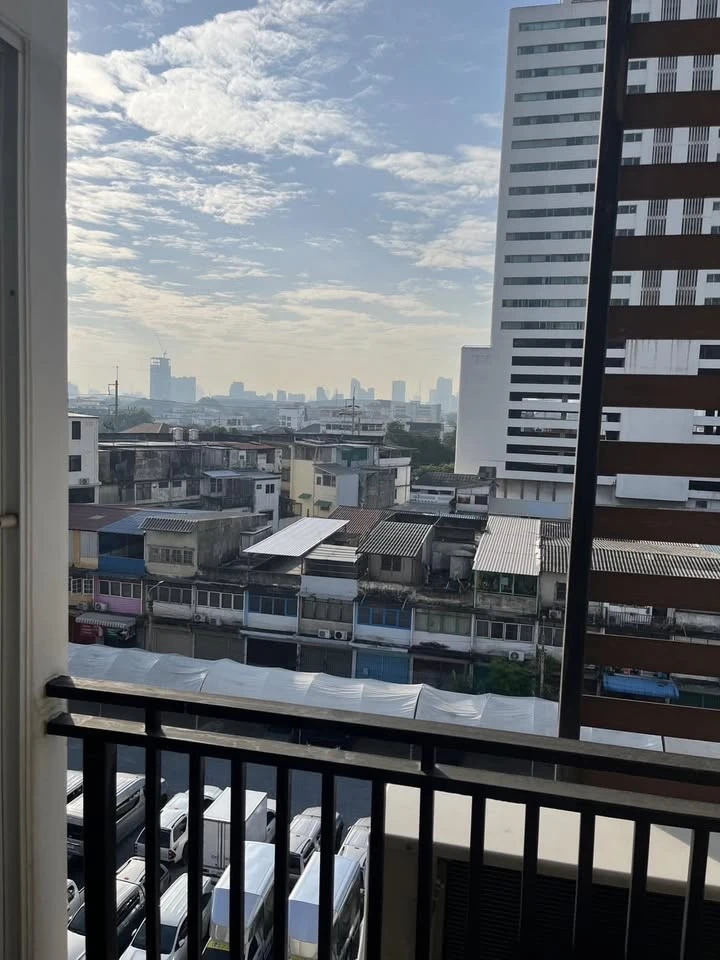 For sale, for rent, Regent Home 20 Prachachuen 16, 7th floor, fully furnished, interested, hurry and reserve now, urgent.